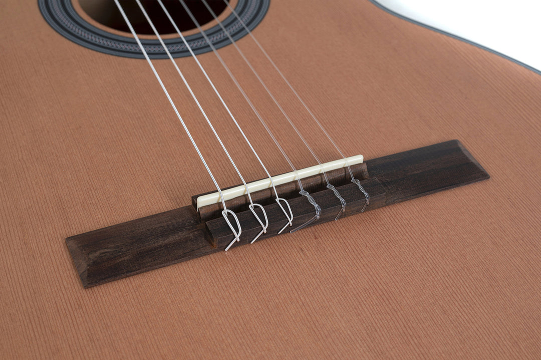 GEWA klassisk gitar Student Cedar - 4/4 størrelse natur