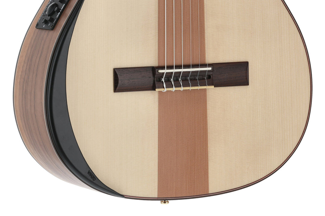 Manuel Rodriguez Elektroakustisk Café Cortado Cutaway - Curly Walnut (sateng)