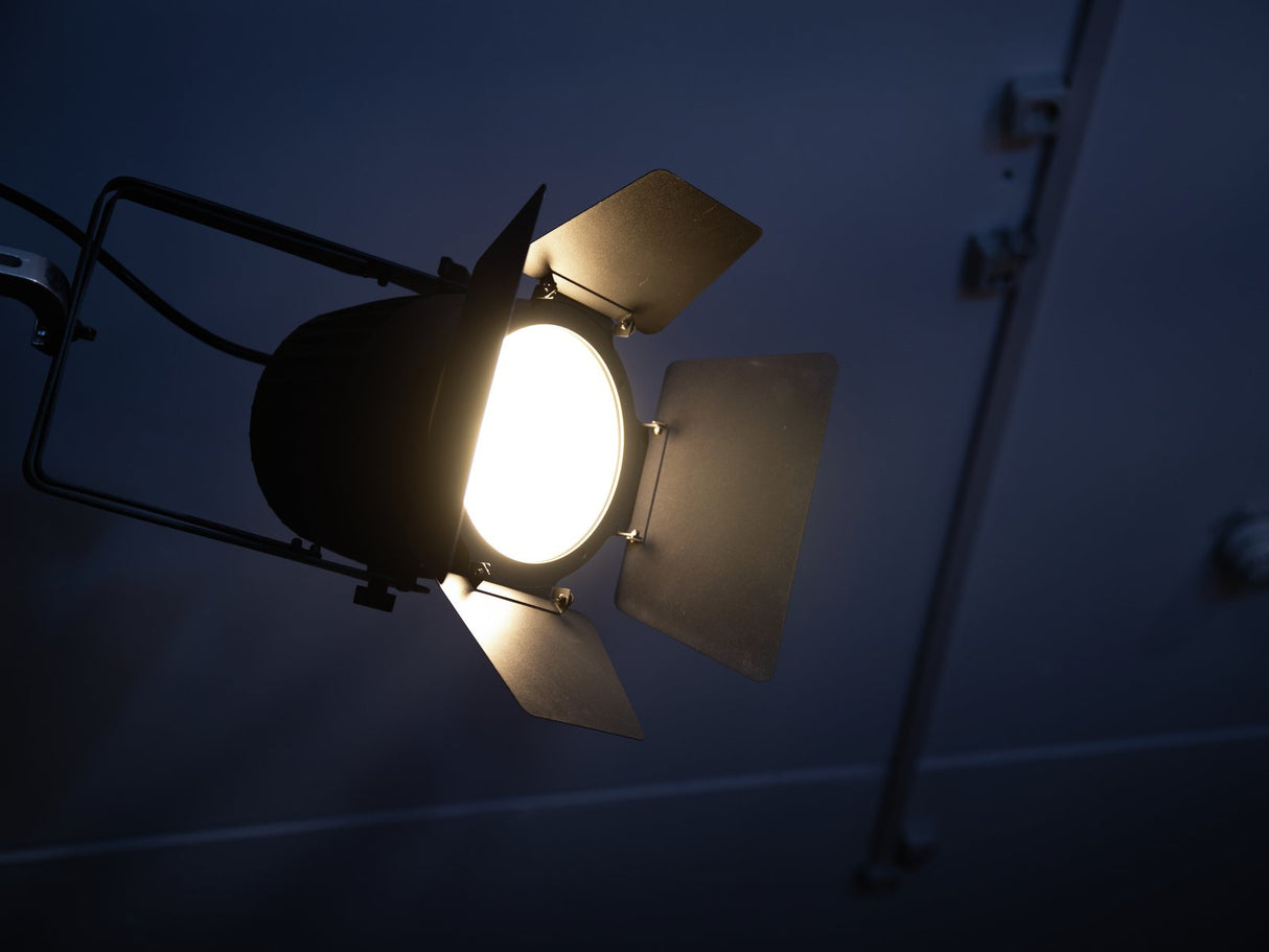 Eurolite LED Teater Spot COB 200 WW/CW