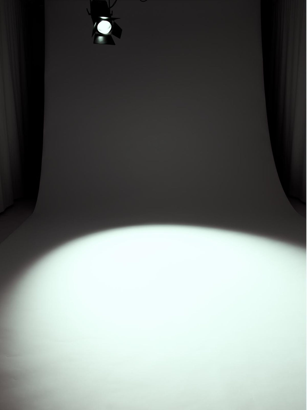 Eurolite LED THA-250F Teater Spot
