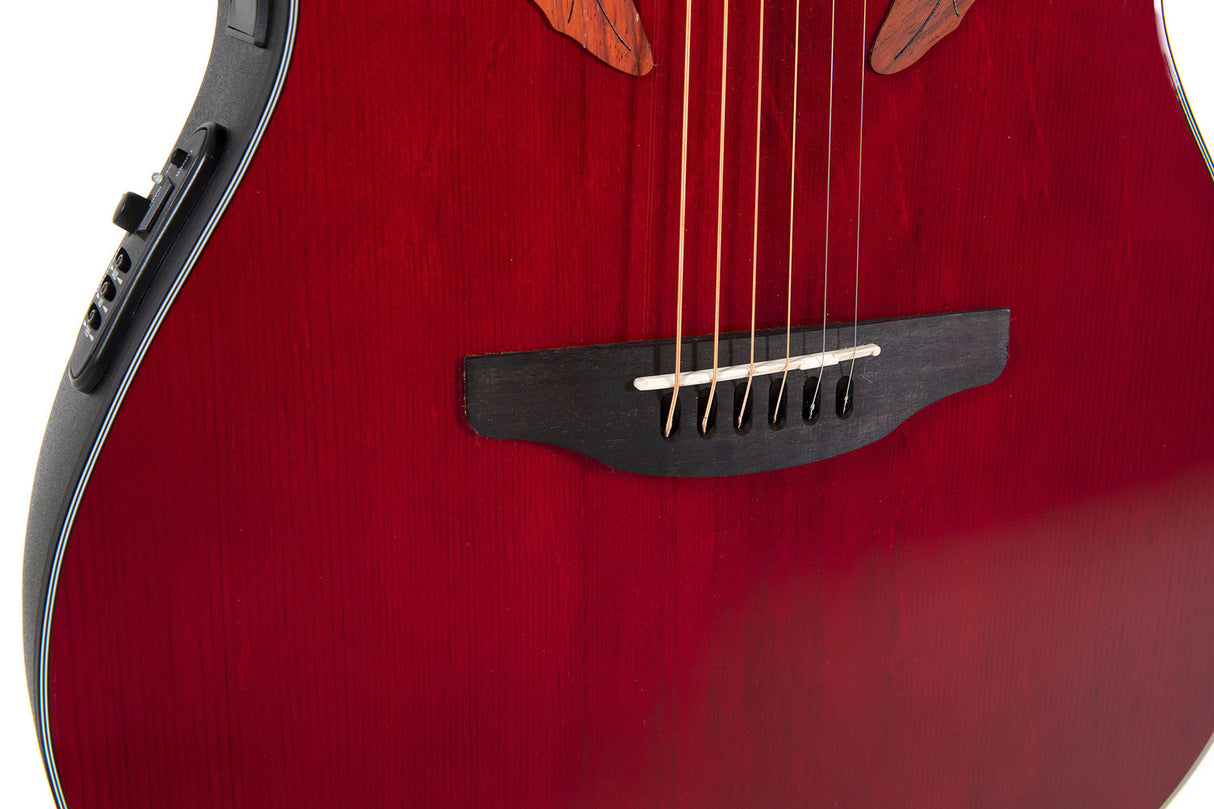 Ovation E-akustisk Gitarer Celebrity Elite Mid Cutaway - Ruby Red (CE44-RR-G)