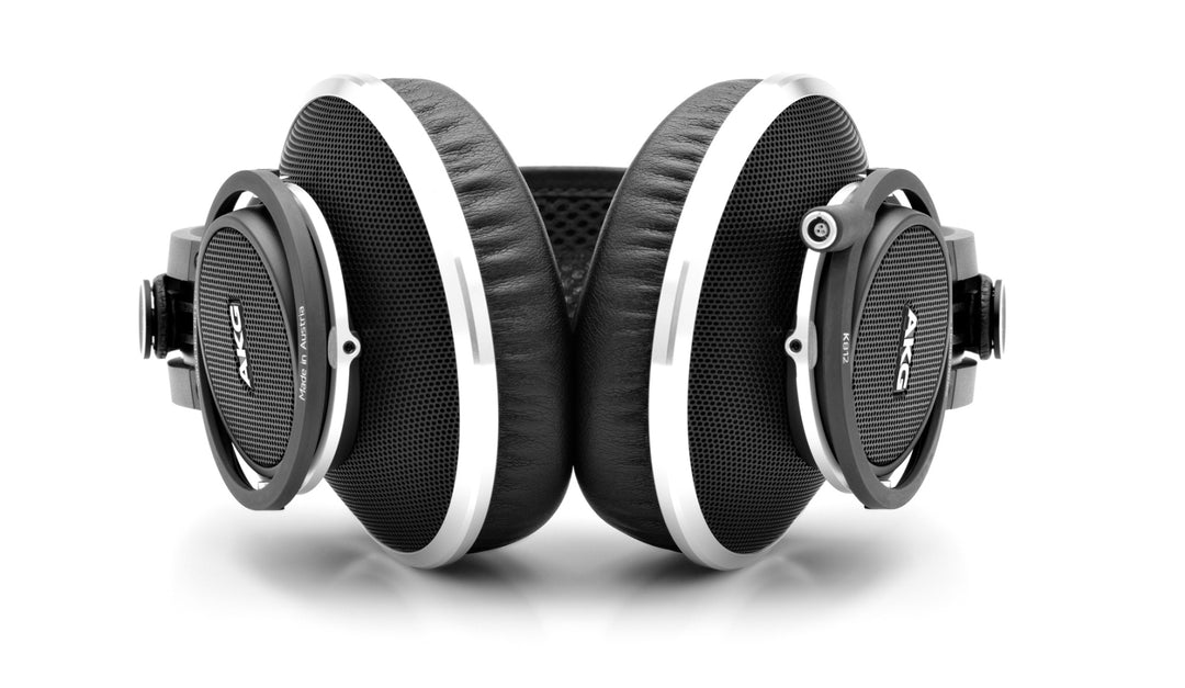 AKG K812 Studio-hodetelefoner (svarte)