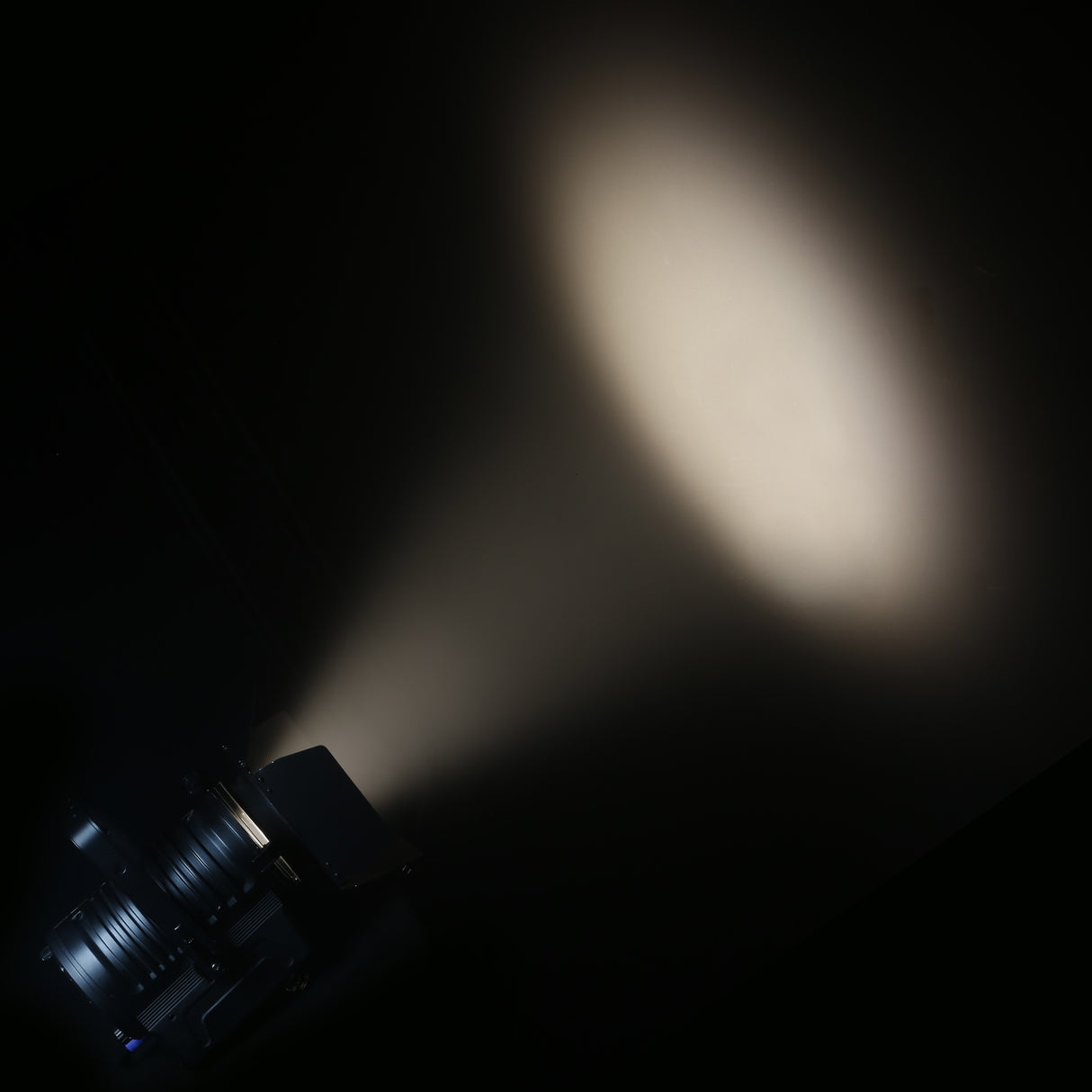 Cameo TS 100 WW teaterplass