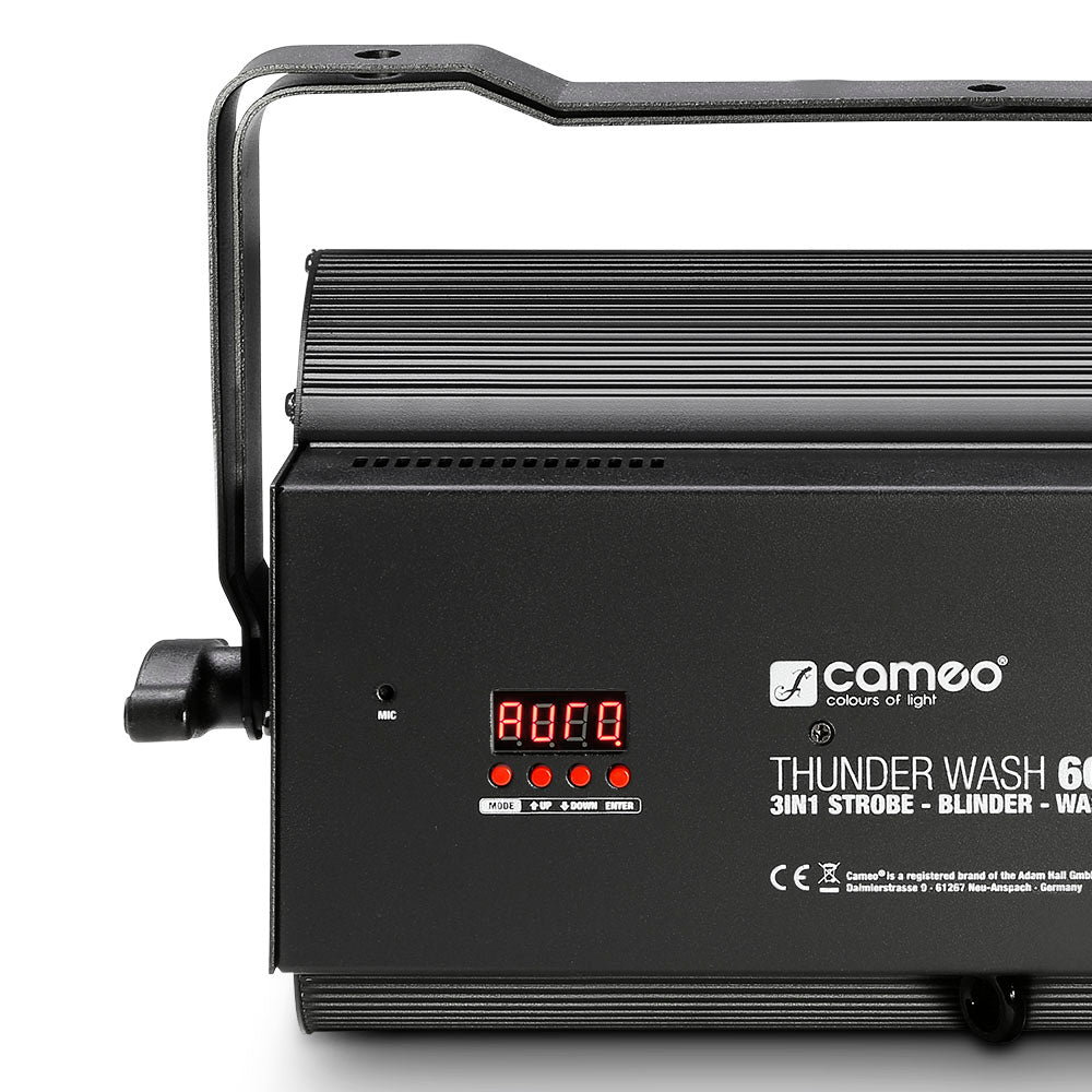 Cameo THUNDER® WASH 600 W - 3-i-1 strobe-, blinder- og wash-lys 648 x 0,2 W hvitt lys