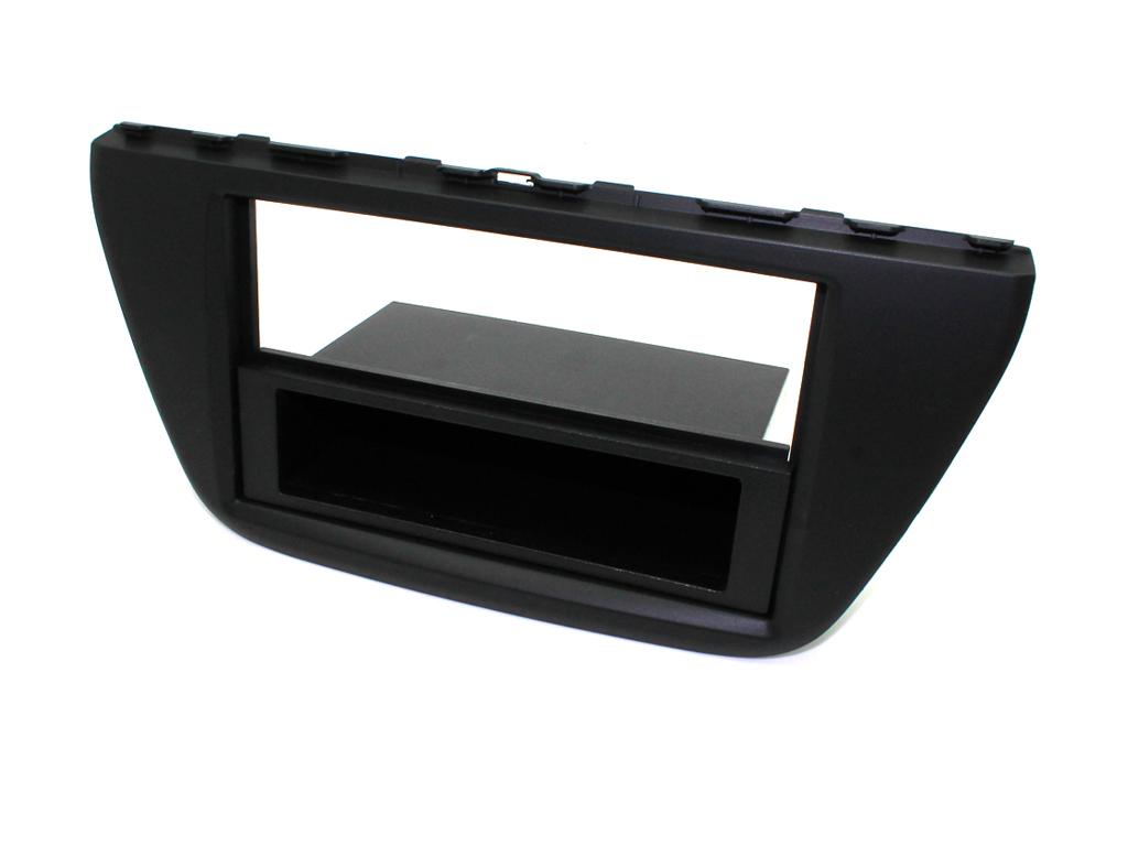 21CT24SZ14 1-DIN Ramme for Suzuki