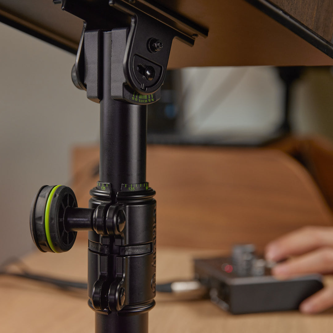 Gravity SP 3102 TM - Fleksibelt studie-monitorstativ med bordklemme