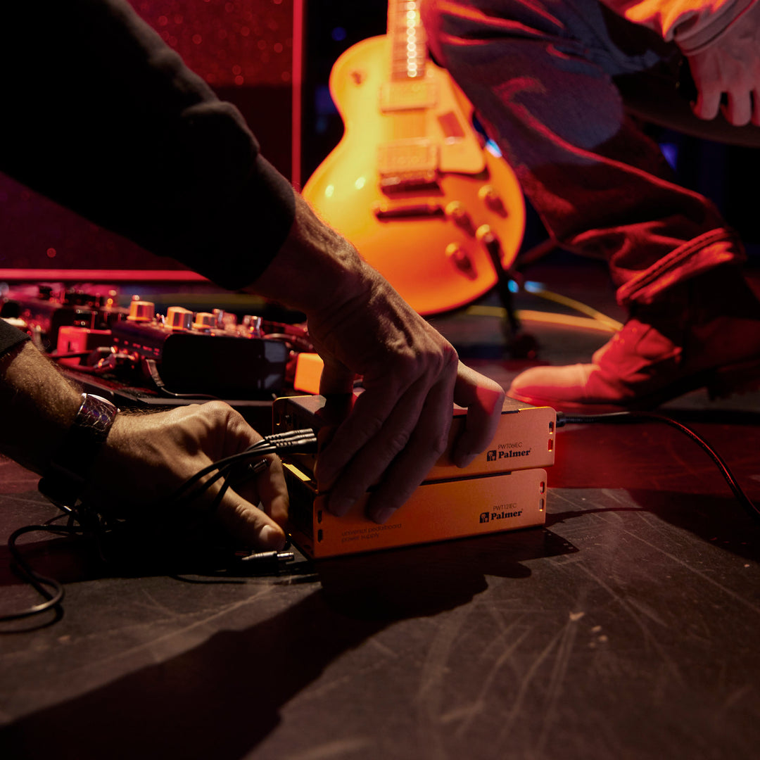 Palmer PWT 12 IEC - Universell strømforsyning til pedalboard med USB