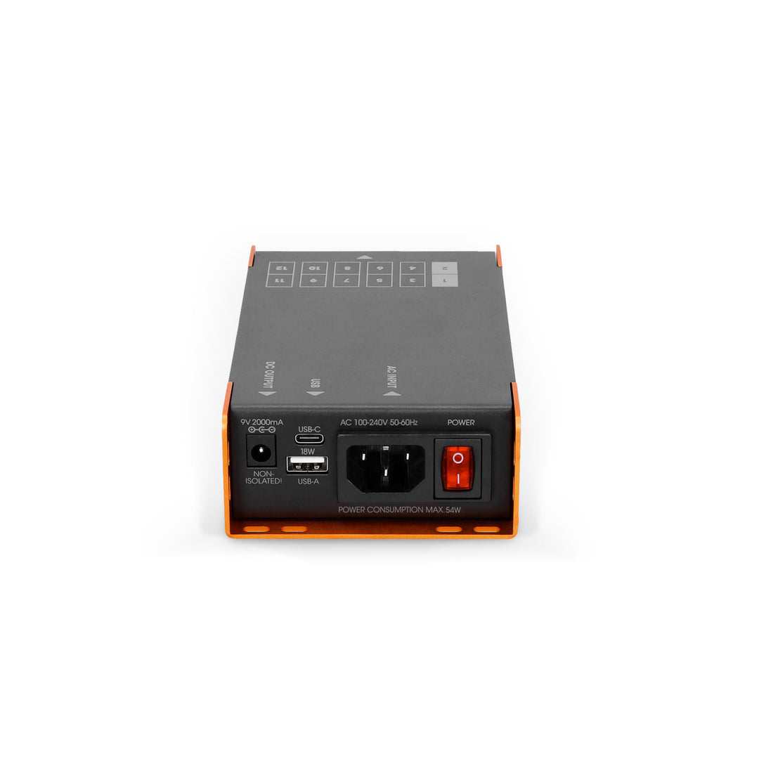 Palmer PWT 12 IEC - Universell strømforsyning til pedalboard med USB