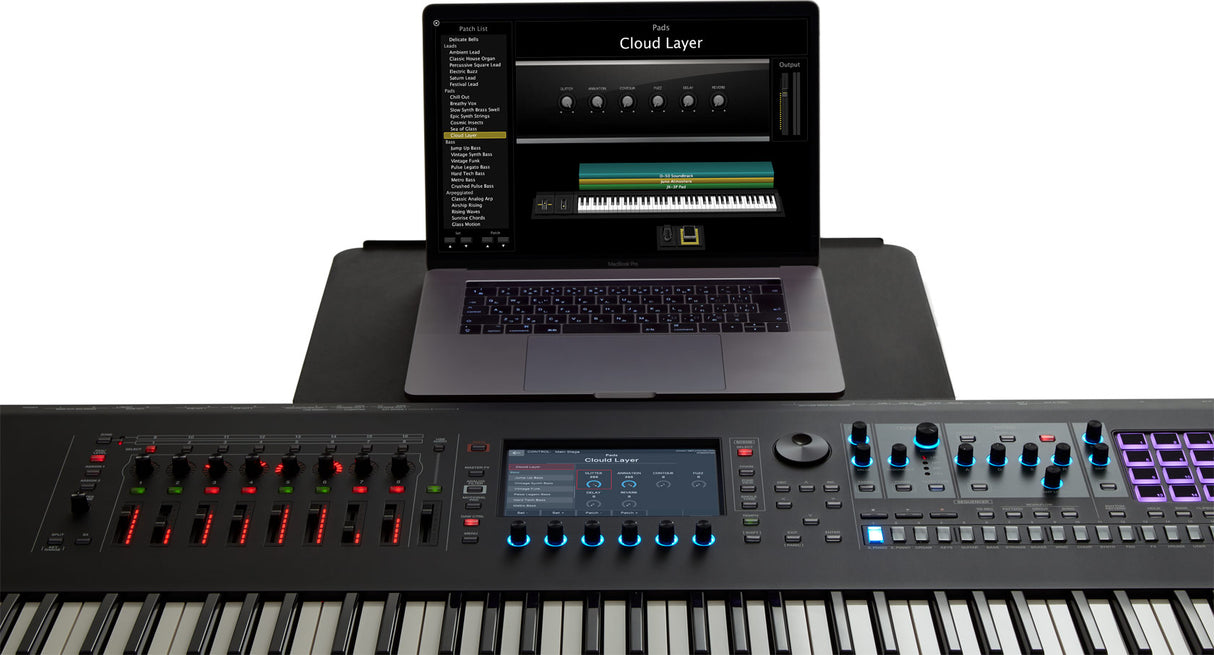 Roland Phantom 7 Synthesizer