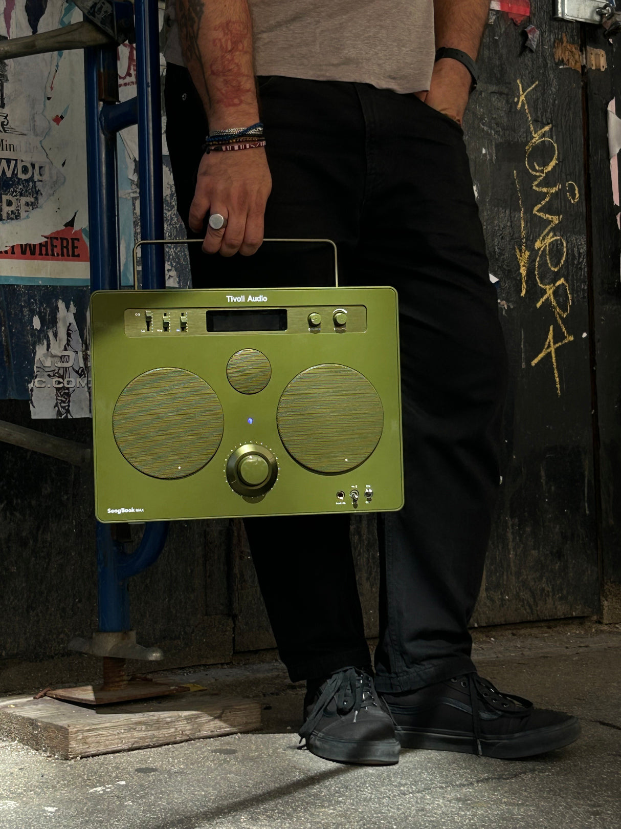 Tivoli Audio Song Book MAX Bluetooth høyttaler (grønn)