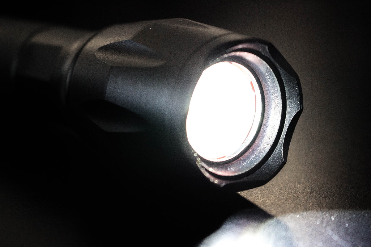 LED lommelykt med Zoom