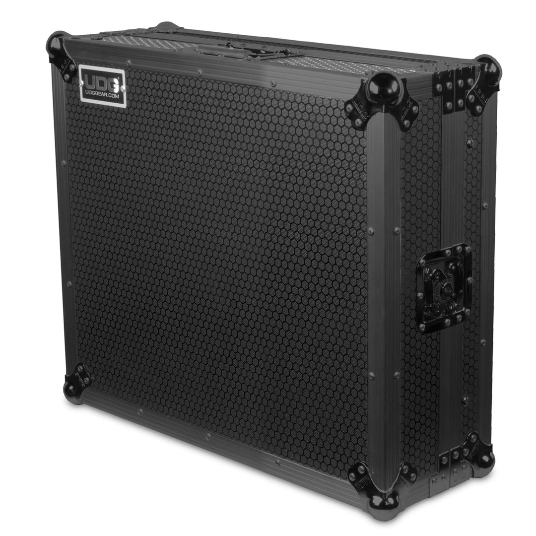 UDG Ultimate Flight Case NI Kontrol S2 MK3 Svart Plus (L)