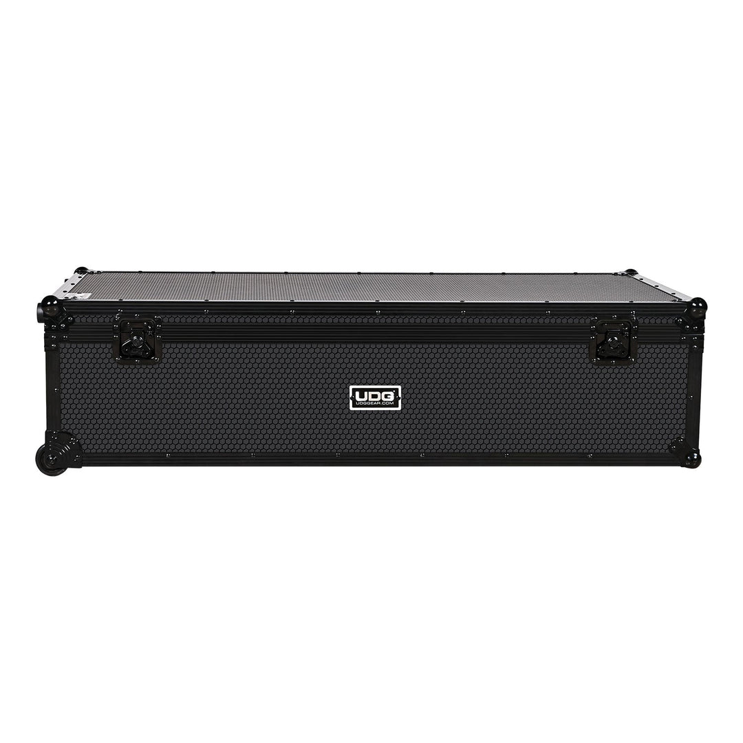 UDG Ultimate DJ Podium Workstation Flight Case svart Plus (Wheels)