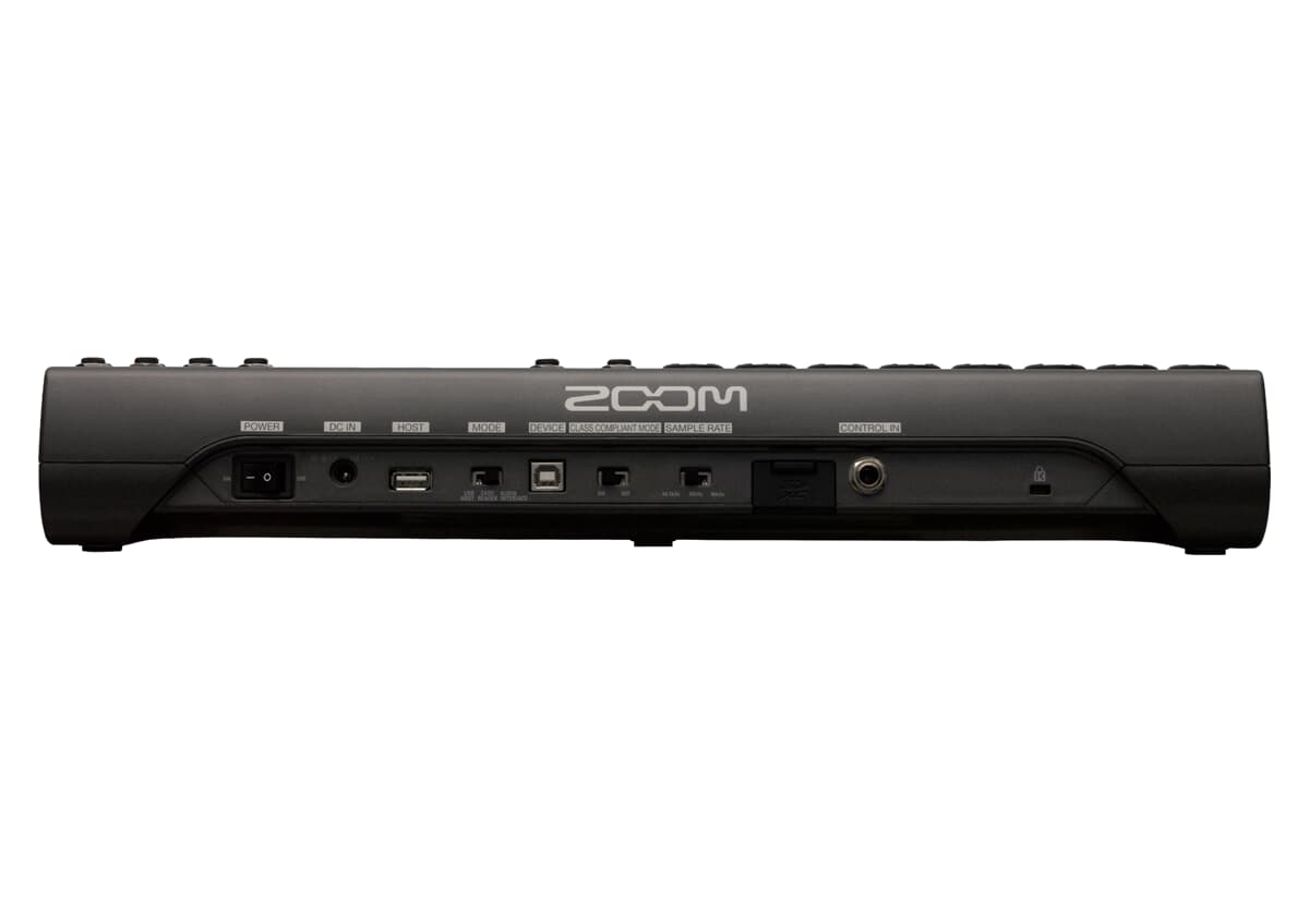 Zoom LiveTrak L-12 digital mikser
