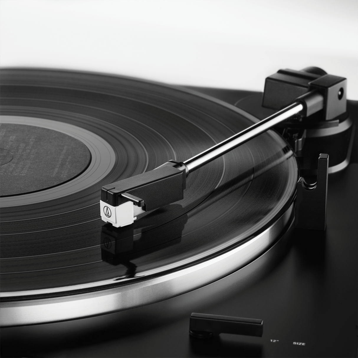 Audio-Technica AT-LP60XBT-BK platespiller (svart)