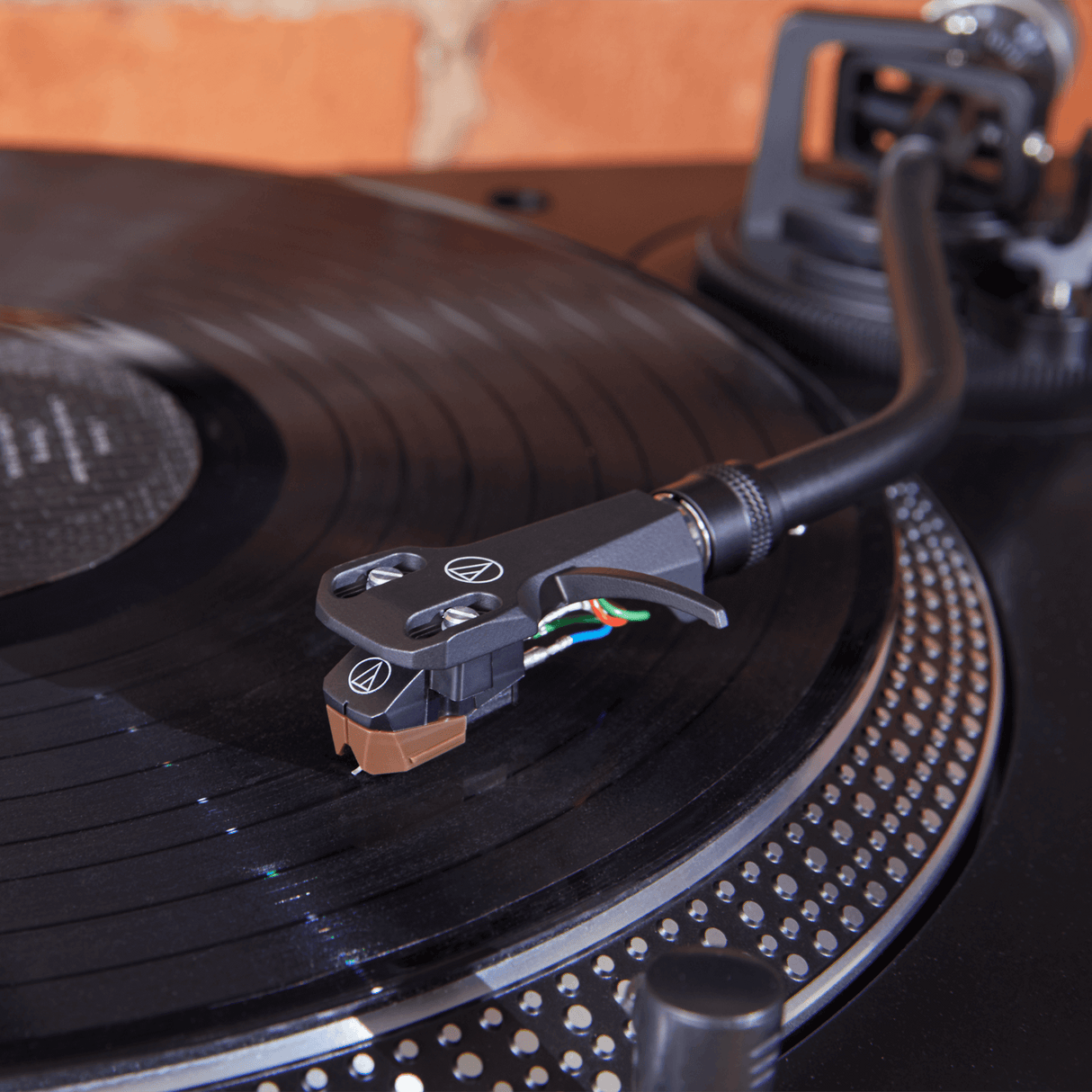 Audio-Technica AT-VM95SH/H VM95 Headshell m. Nål