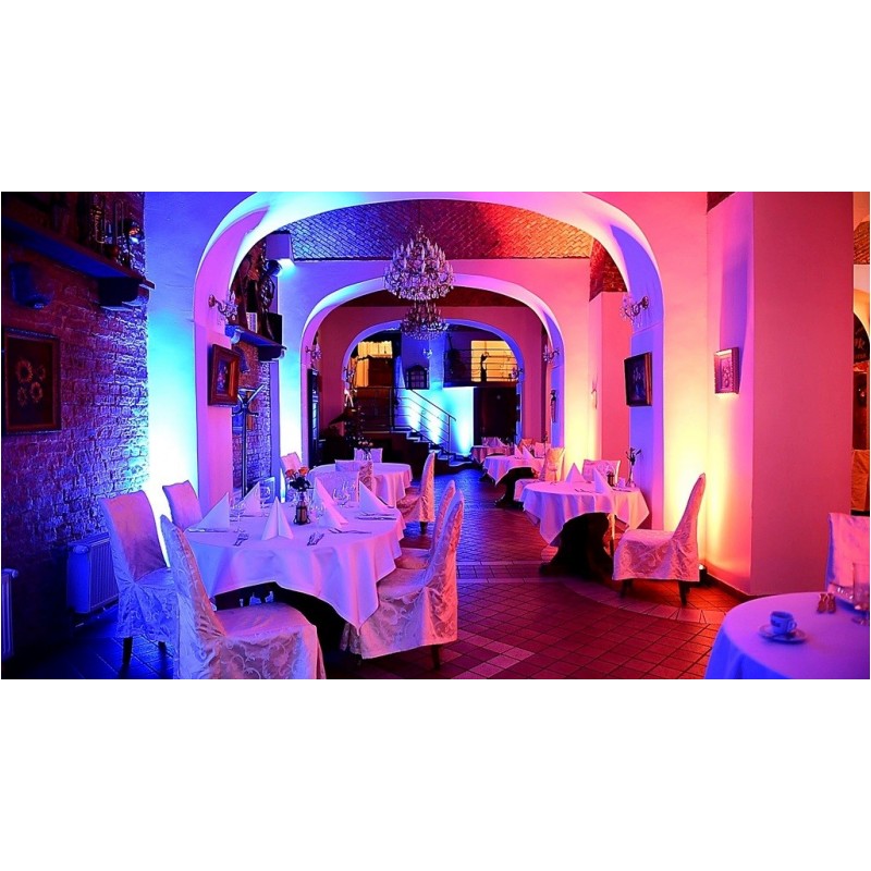 LIGHT4ME QUAD PAR 8x10W MKII RGBW LED PAR