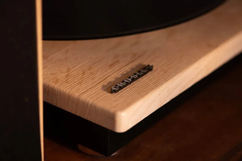 Crosley Brio Platespiller m/høyttalere, Natural