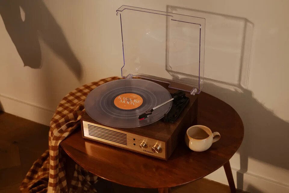 Crosley Miles Platespiller, Valnøtt