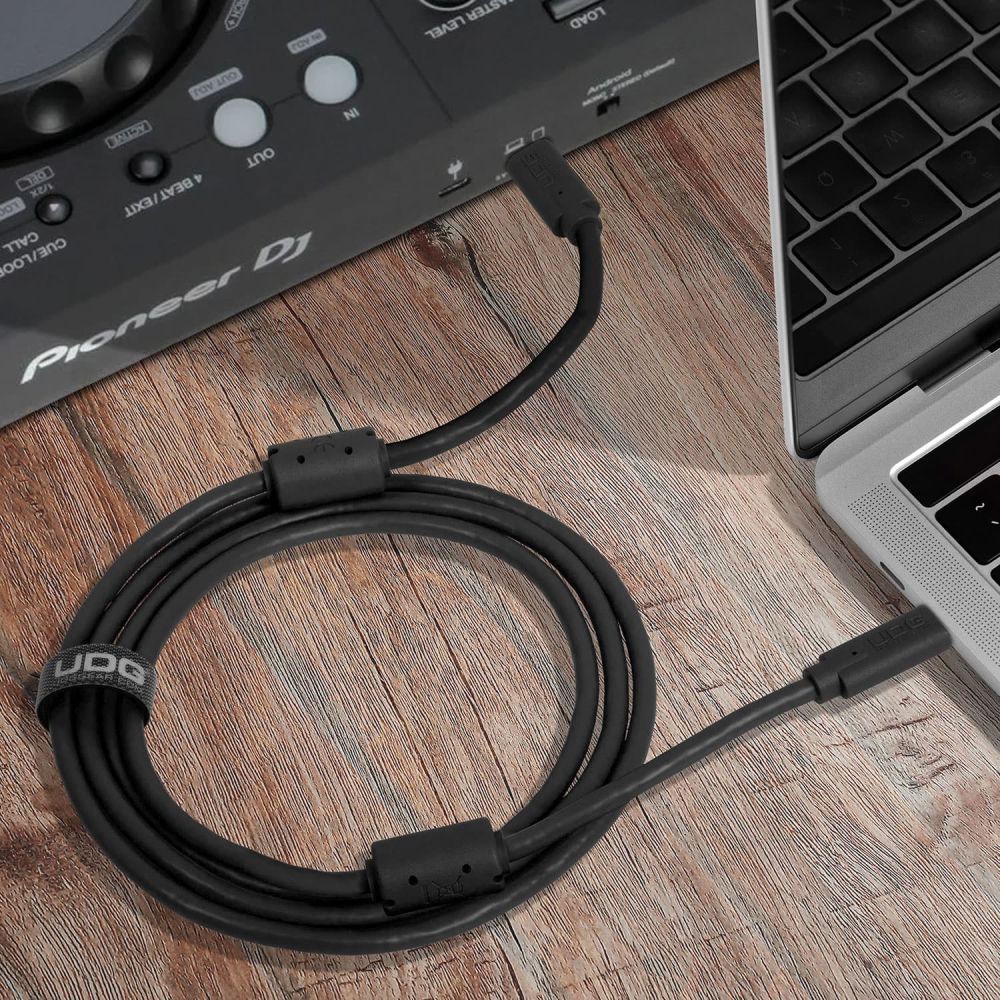 UDG Ultimate Cable USB 3.2 C-C Svart Rett 1,5m
