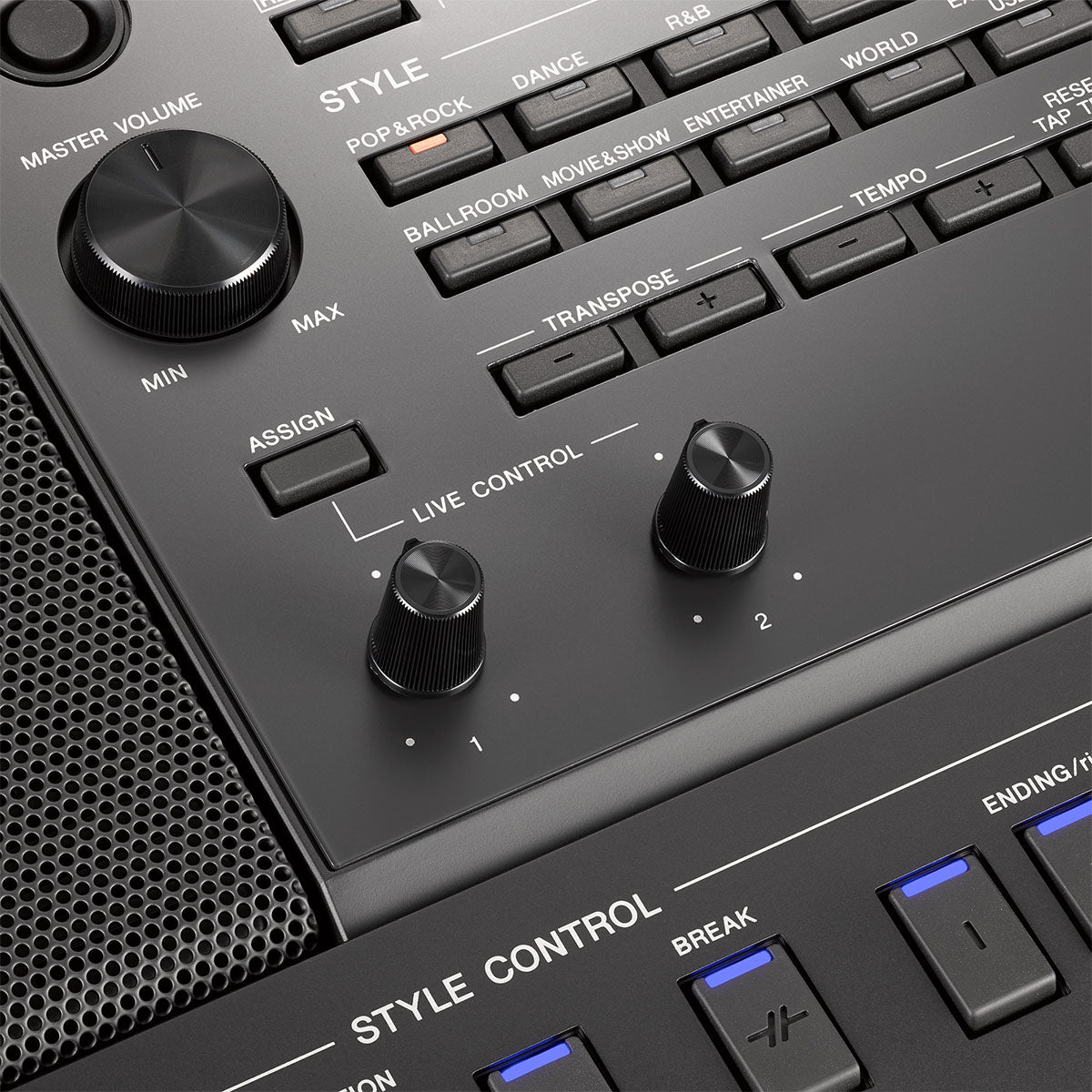 Yamaha PSR-SX600 Keyboard Starter Pack