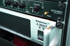 Omnitronic A-3603 Class-D 2.1 forsterker
