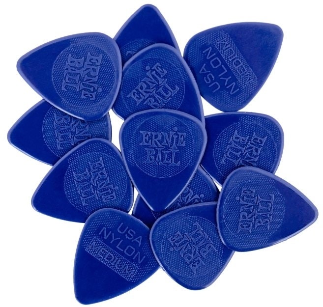 EB-9136 Nylon Pick Medium (12-pakning)