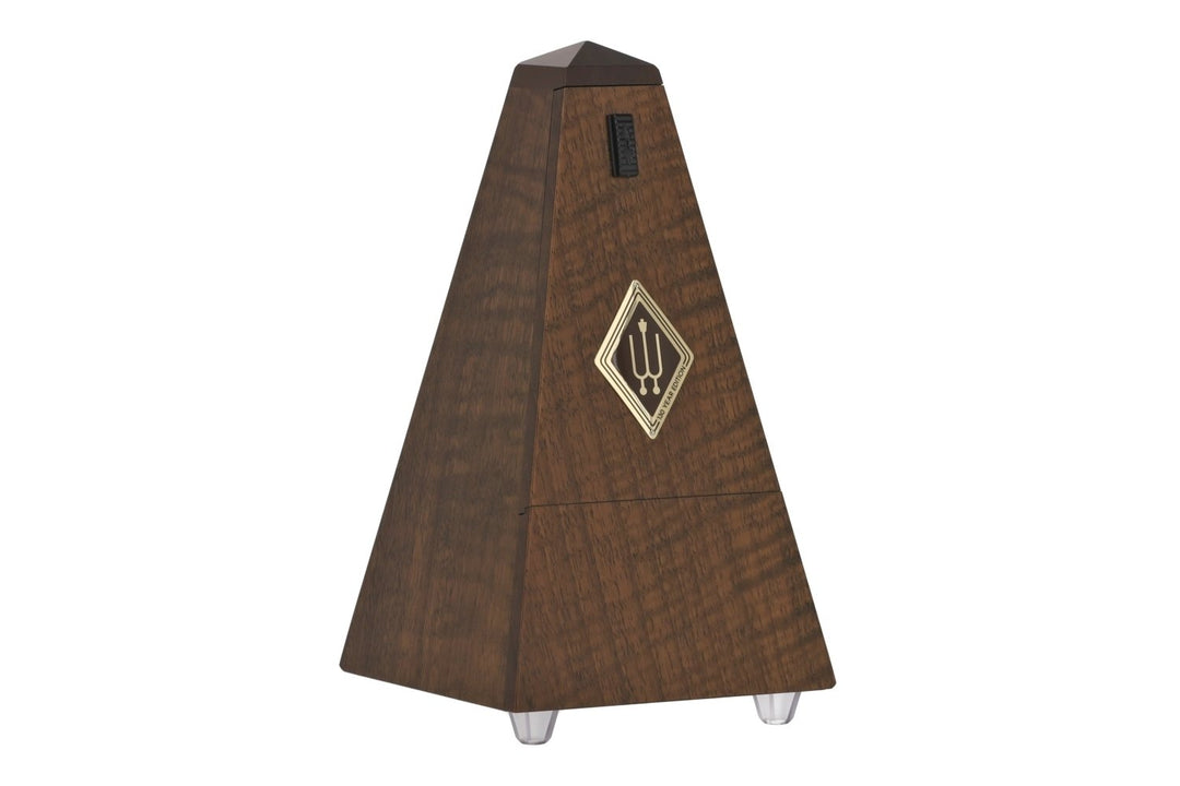 Wittner metronom pyramideform - nøttebrun, høyglans 813