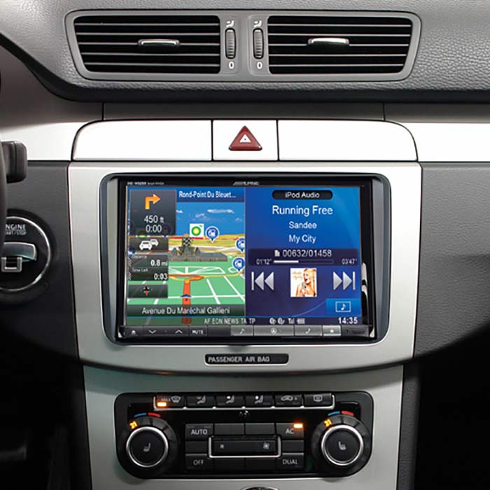 2-DIN 8" monteringssett f. VW m/hvitt display
