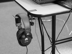 OMNITRONIC hodetelefonholder T-1