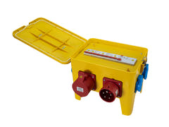 EUROLITE SBPO-3240B Strømfordeler