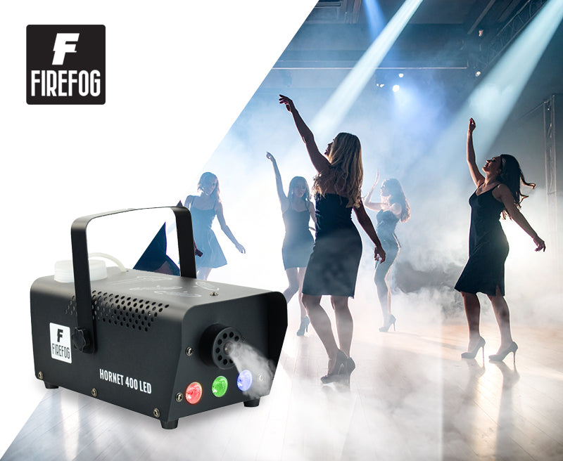 Firefog Hornet 400LED røykmaskin 400 W med LED og 2 fjernkontroller, svart