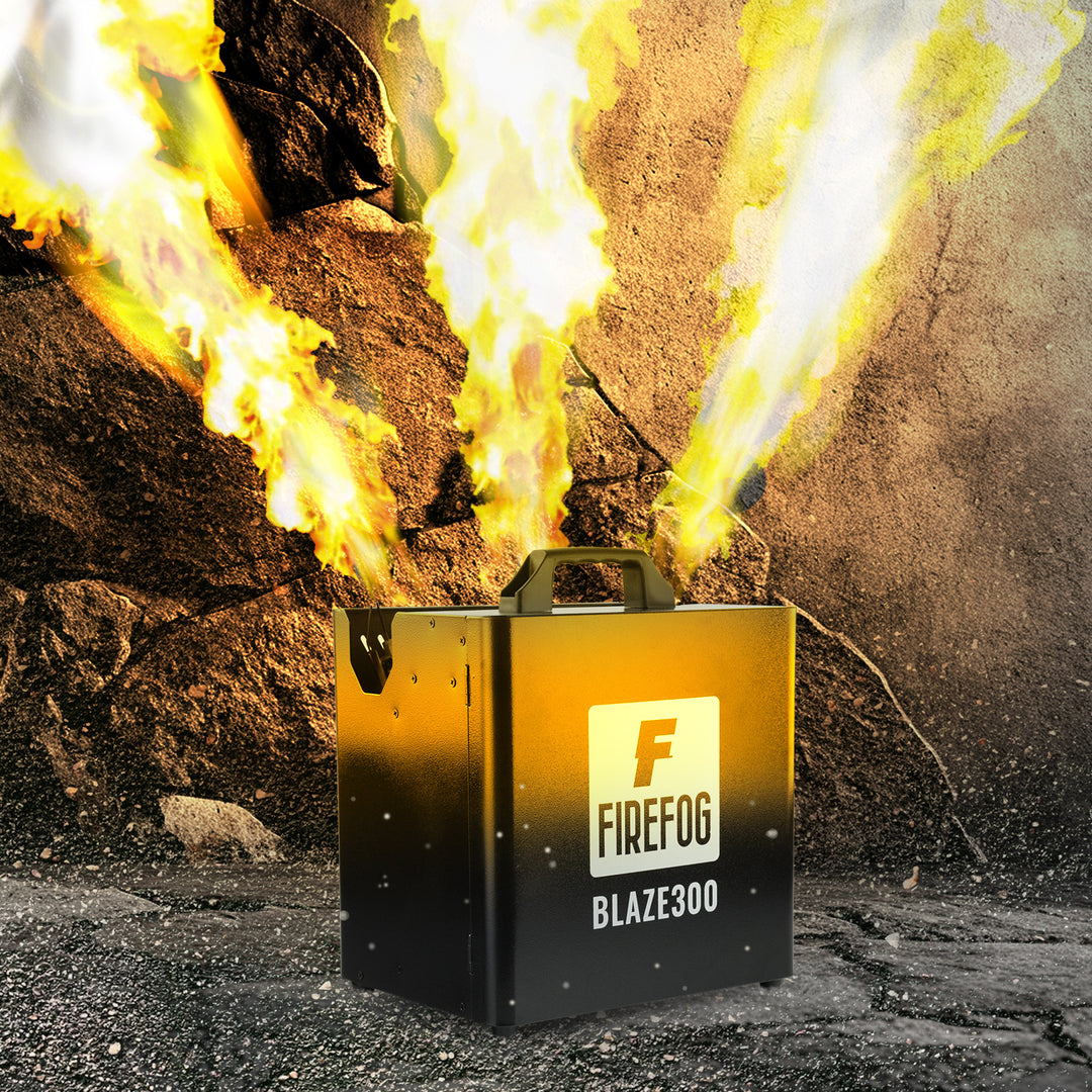 Firefog BLAZE300 flammemaskin med tre utganger og DMX
