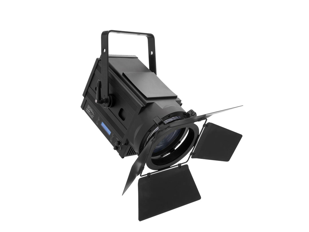 EUROLITE sett med 2x LED THA-150F + koffert