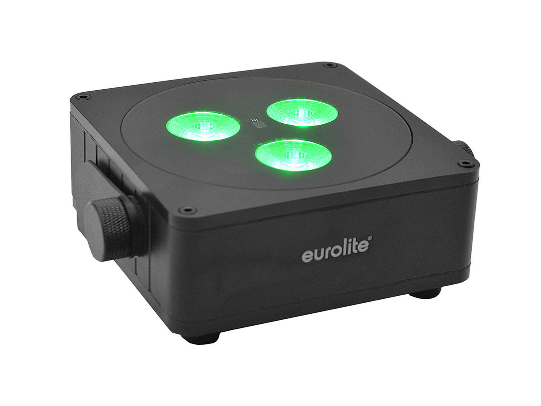 EUROLITE Set 8x AKKU IP Flat Light 3 bk + Plastic case med trillefunksjon