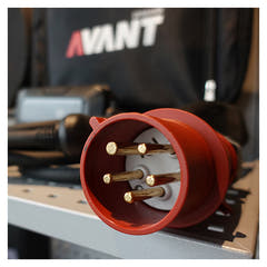 Avant transportabel lader for elbil 11kW/16A CEE-kontakt