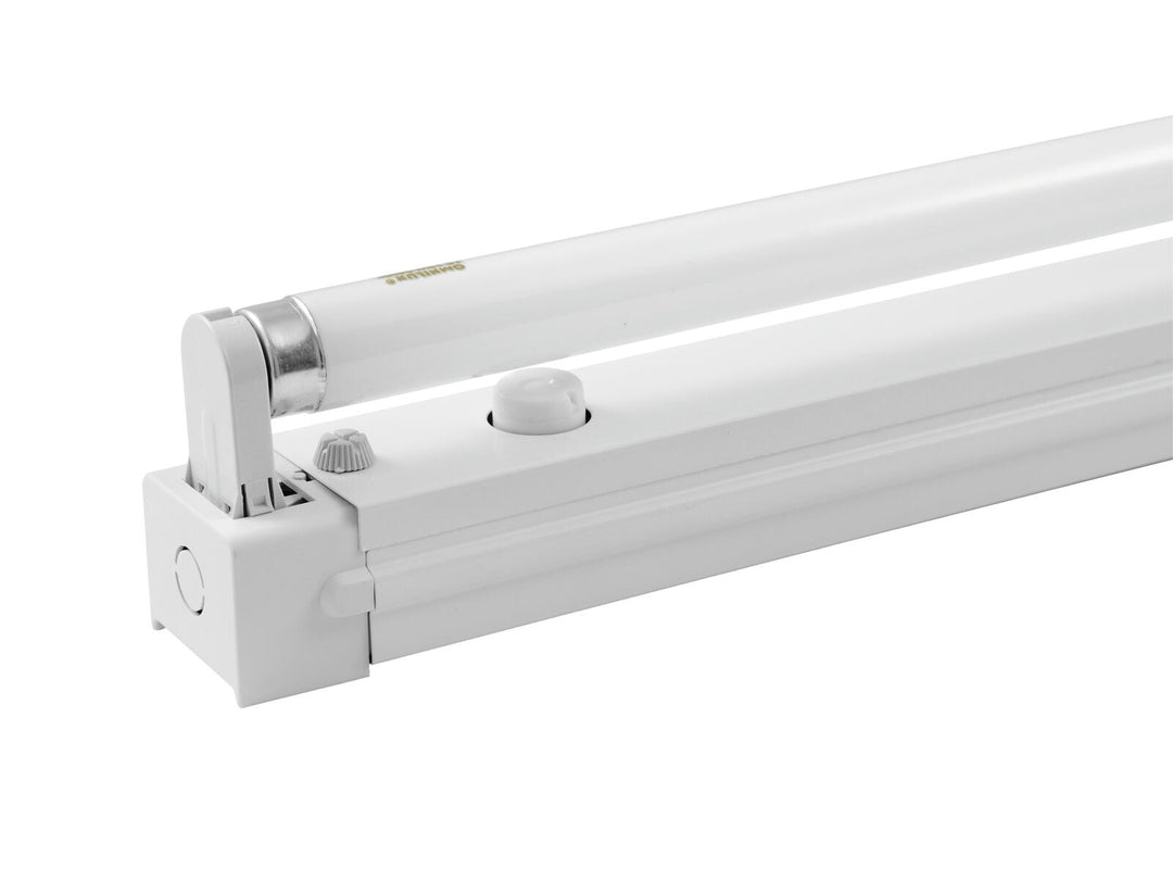 EUROLITE Armatur med 60cm 18-20W-rør