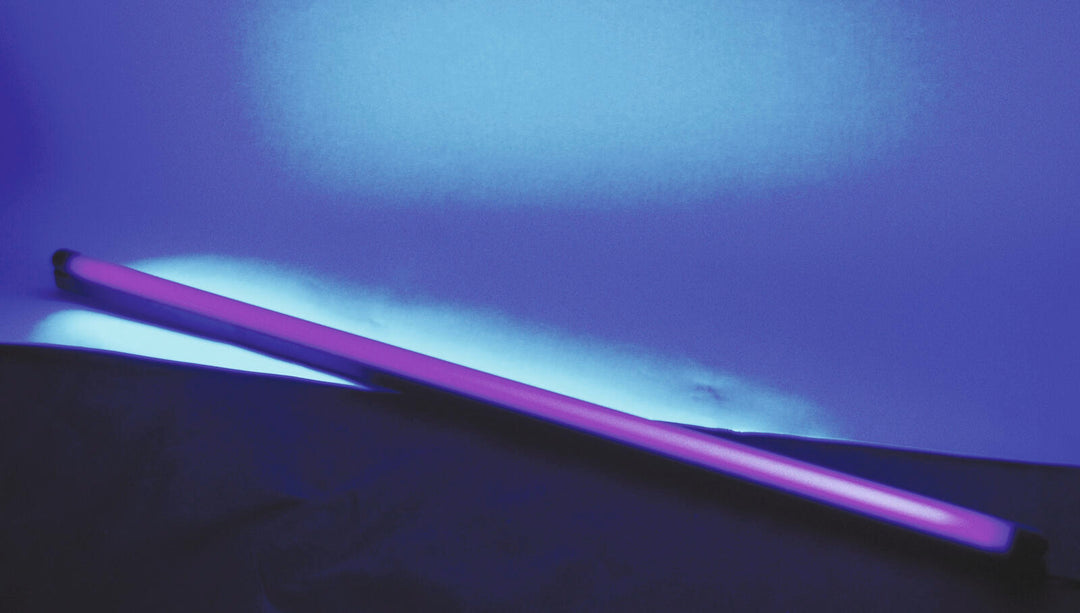 EUROLITE UV-rør komplett armatur 120cm 36W slank