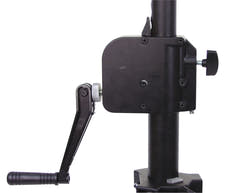 EUROLITE STW-370S Winch Driven Stand 370cm stål