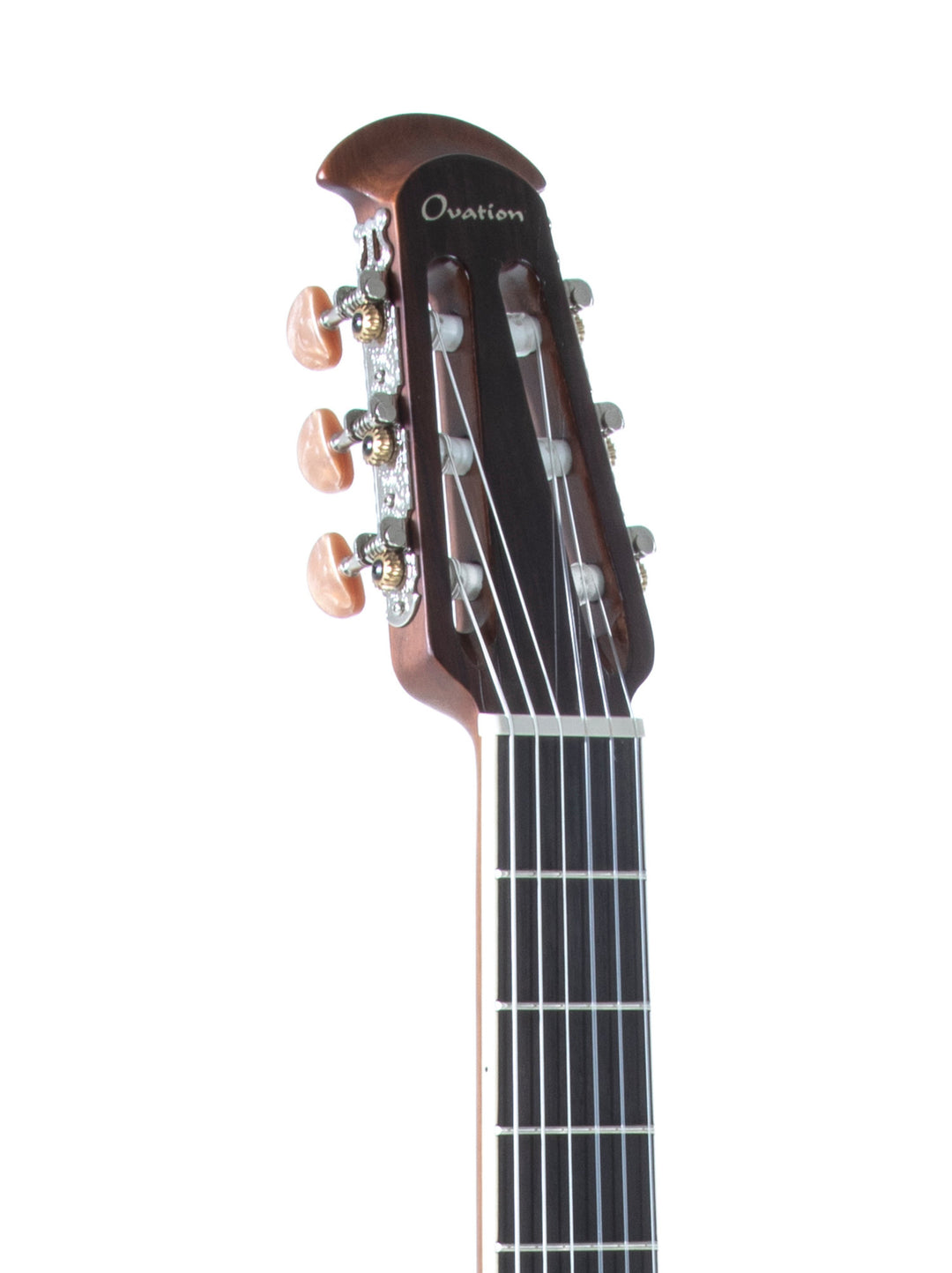 Ovation E-Acoustic klassisk gitar Celebrity CS Standard Mid Cutaway - Natur (CS24C-4-G)