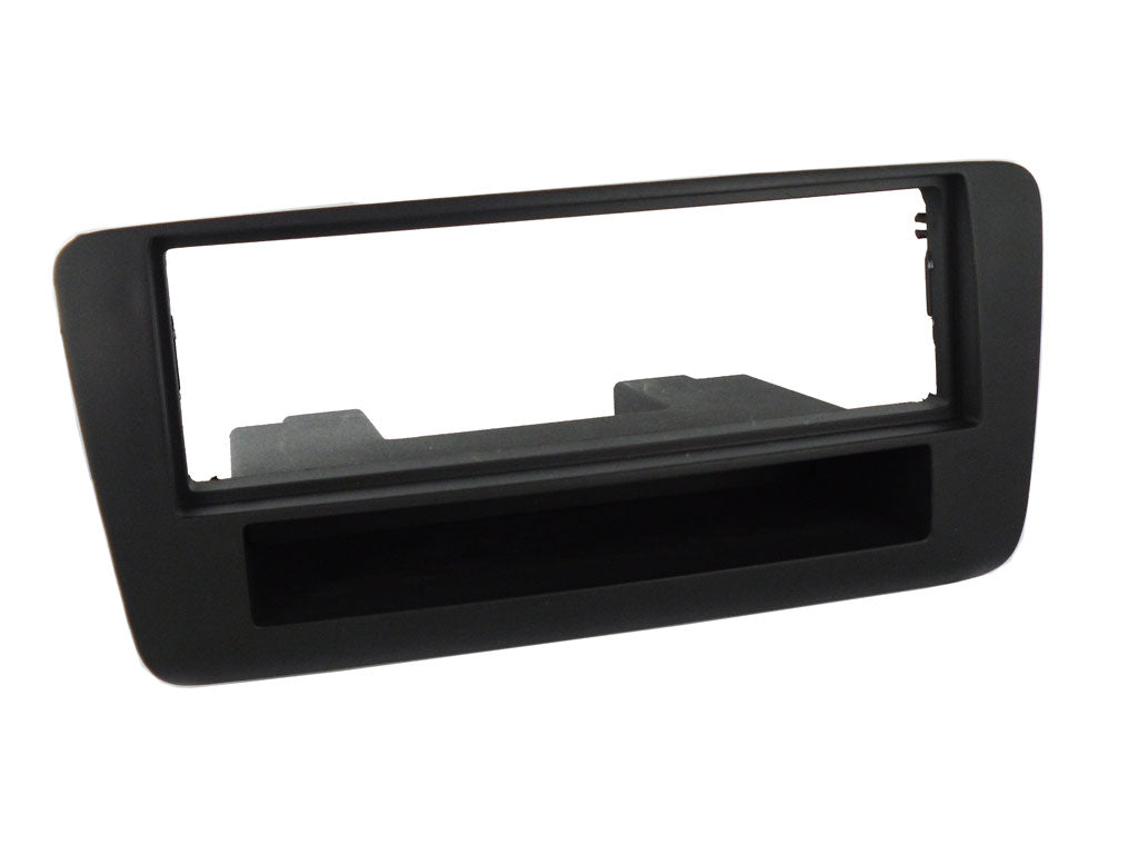 CT24AU20 1-DIN Ramme for Audi A1