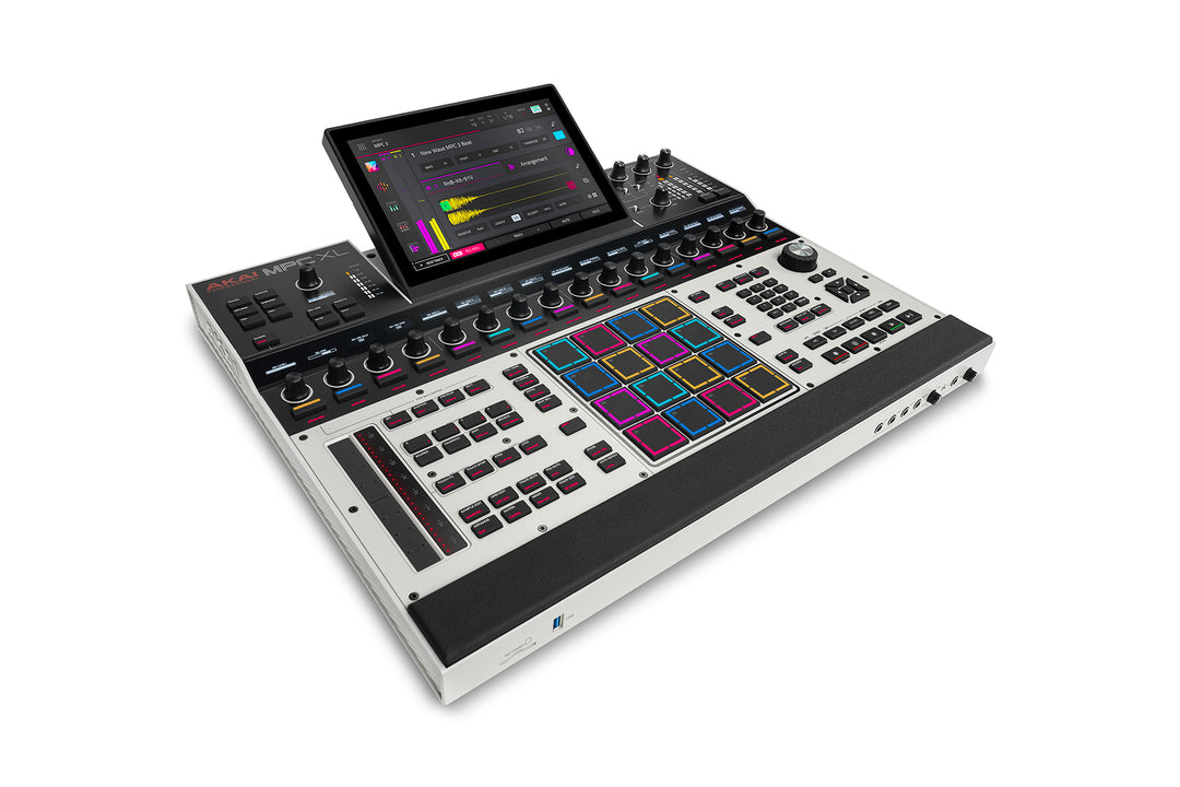 Akai Pro MPC XL – Stående produksjonsarbeidsstasjon