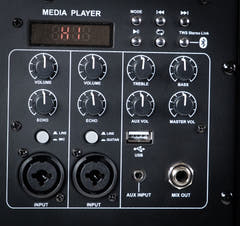 Atomic P70B - batterihøyttaler/mikrofon-pakke