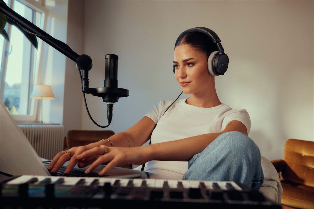 Beyerdynamic DT 770 PRO Studio-hodetelefoner (250 Ohm)