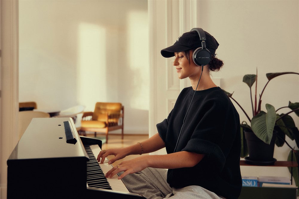 Beyerdynamic DT 770 PRO Studio-hodetelefoner (250 Ohm)