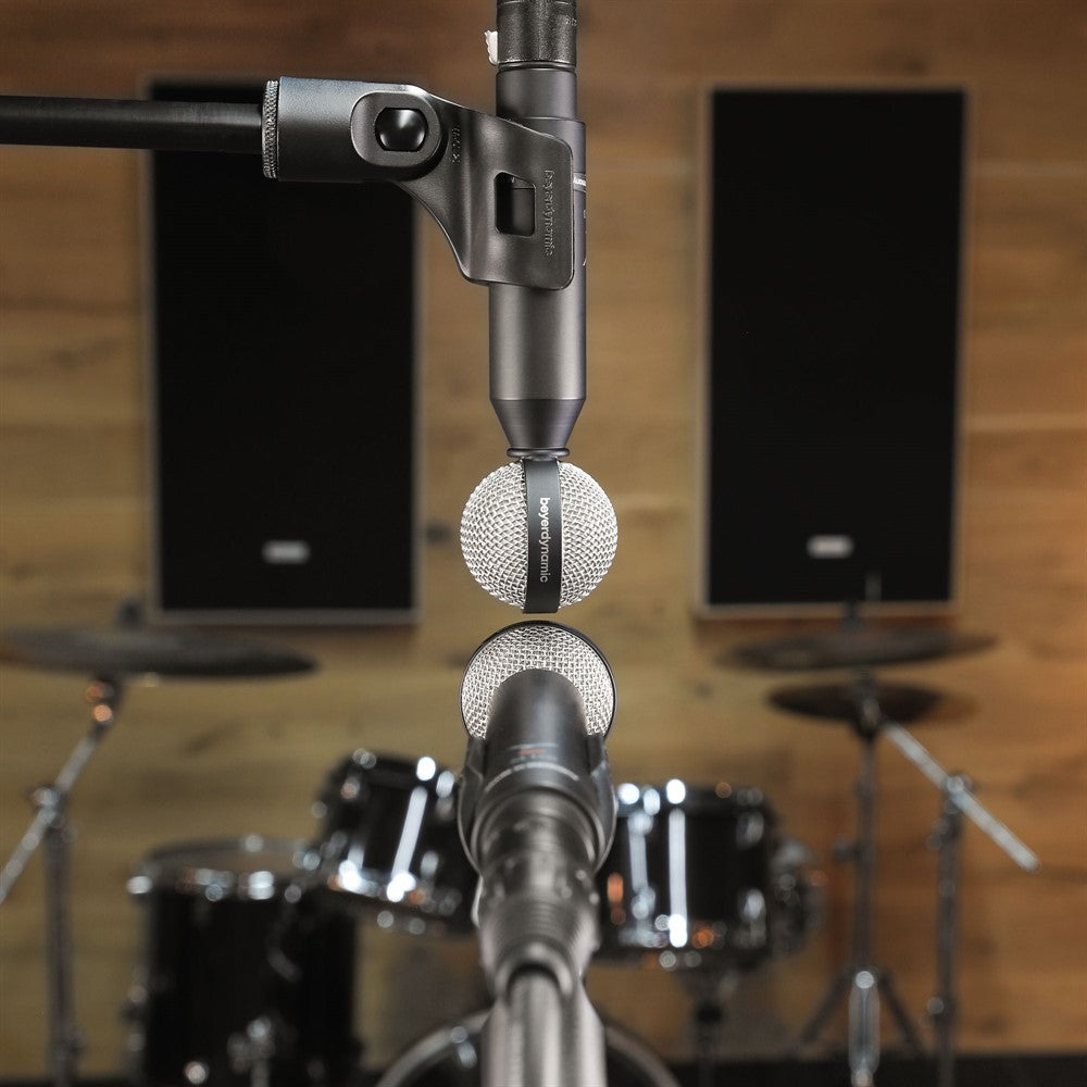 Beyerdynamic M 130