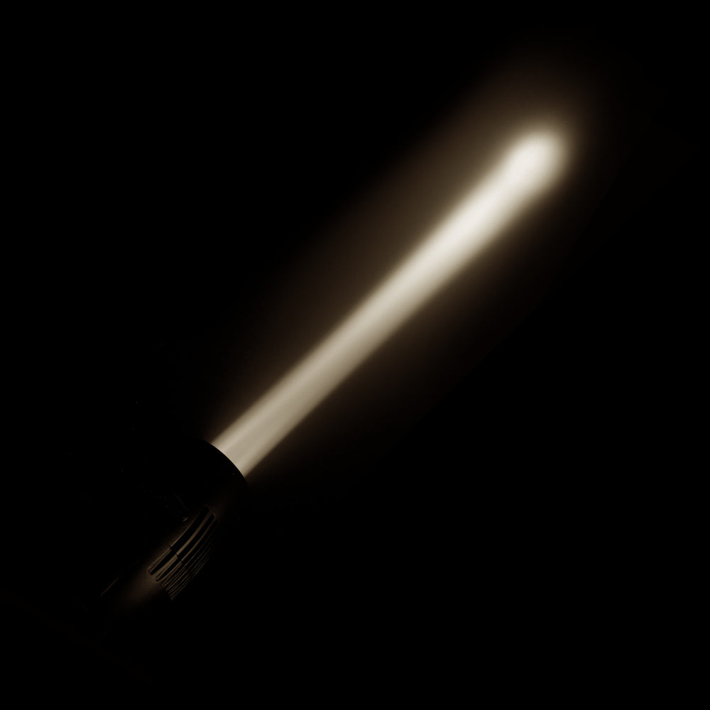 Cameo Q-SPOT 40 WW WH - Kompakt spot med 40 W WW LED i hvit finish