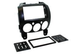 CTKMZ09 2-DIN Monteringssett til Mazda 2