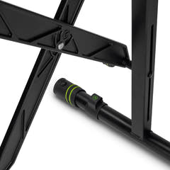 Gravity KS AKS 01 B - Sammenleggbart keyboardstativ med saksemekanisme