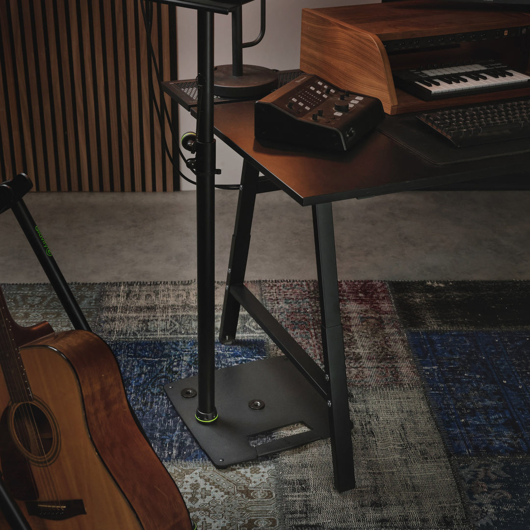 Gravity SP 3202 CS B - Høyttalerstativ for studiomonitor med firkantet stålbase